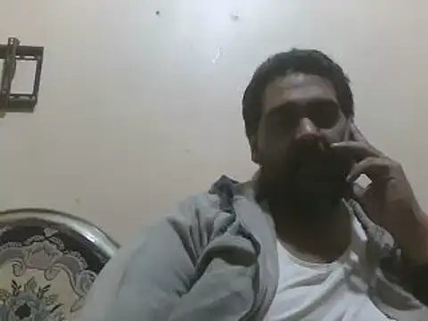 Snapshot of elpoop7305 chatting on 01-18-26, 10:41 elpoop7305 online show from 01-18-26, 10:41