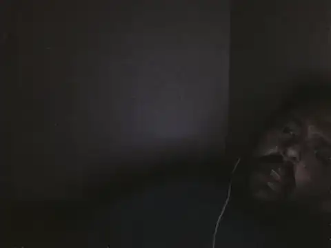 Snapshot of elpoop7305 chatting on 02-11-26, 01:10 elpoop7305 online show from 02-11-26, 01:10