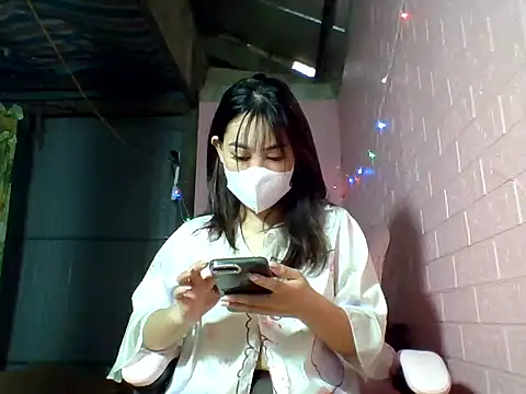 Snapshot of Seri202 chatting on 09-25-25, 02:48 Seri202 online show from 09-25-25, 02:48