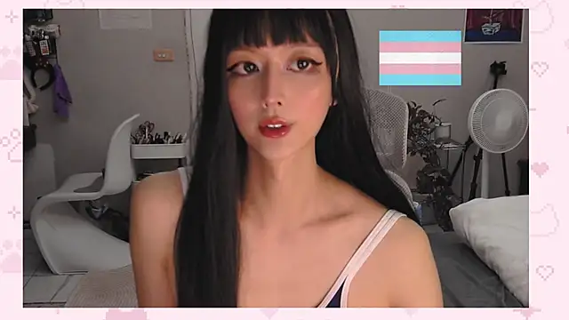 Snapshot of tgirl_rara chatting on 11-02-25, 10:06 tgirl rara online show from 11-02-25, 10:06