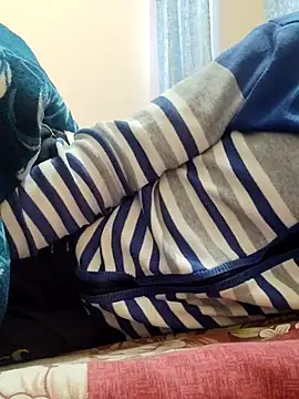 INTERNATIONAL0001 online show from 12-17-25, 02:17