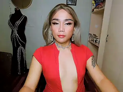 YourNikkieXxx online show from 12-18-25, 06:47