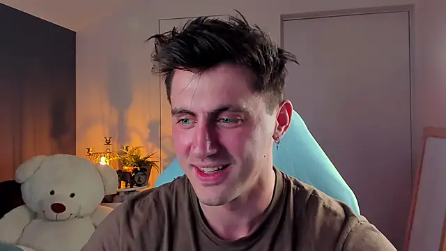 Oscar Miller  online show from 10-23-25, 09:02