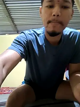 Snapshot of Dev_is_Horny chatting on 10-23-25, 10:58 Dev is Horny online show from 10-23-25, 10:58