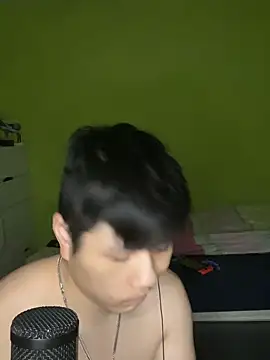 Snapshot of Kingpowerlittel chatting on 09-14-25, 09:58 Kingpowerlittel online show from 09-14-25, 09:58