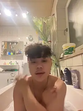 Kingpowerlittel online show from 02-18-26, 05:31