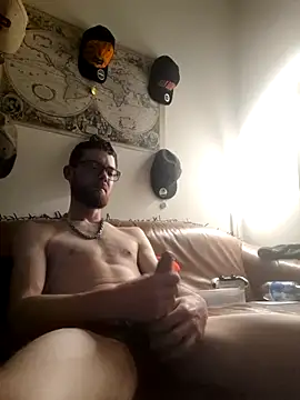 Snapshot of DonMichael chatting on 10-10-25, 02:43 DonMichael online show from 10-10-25, 02:43