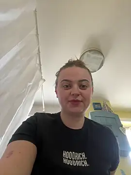 Snapshot of SexySashaxox chatting on 02-14-26, 11:51 SexySashaxox online show from 02-14-26, 11:51