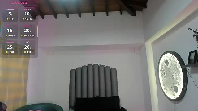 Snapshot of chubby_sexy_ chatting on 12-01-25, 12:43 chubby sexy online show from 12-01-25, 12:43