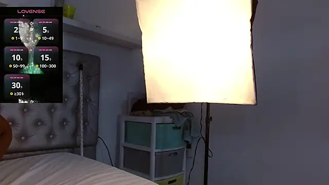 angiellam online show from 10-09-25, 06:17