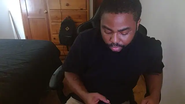 Breadwinnah online show from 10-19-25, 07:58