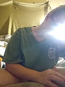 Snapshot of countrymomma chatting on 09-26-25, 12:03 countrymomma online show from 09-26-25, 12:03