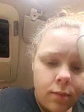 countrymomma online show from 04-27-26, 03:43