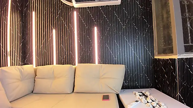 VioletRose as online show from 03-23-26, 02:59