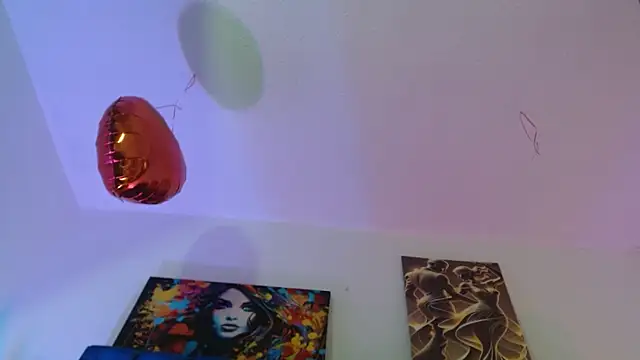 Annie switt online show from 04-22-26, 10:39