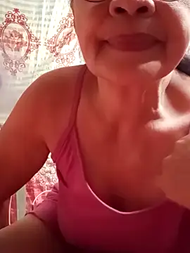 Snapshot of Sweet-Lita50 chatting on 11-12-25, 04:57 Sweet-Lita50 online show from 11-12-25, 04:57