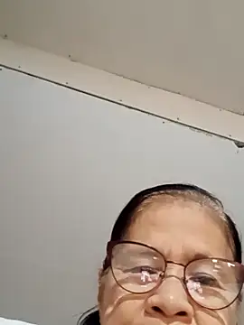 Snapshot of Sweet-Lita50 chatting on 11-16-25, 01:55 Sweet-Lita50 online show from 11-16-25, 01:55