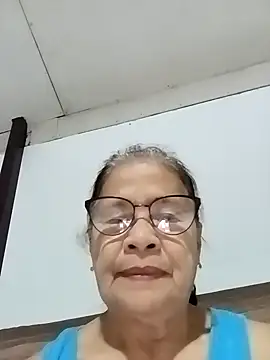 Snapshot of Sweet-Lita50 chatting on 01-10-26, 12:40 Sweet-Lita50 online show from 01-10-26, 12:40