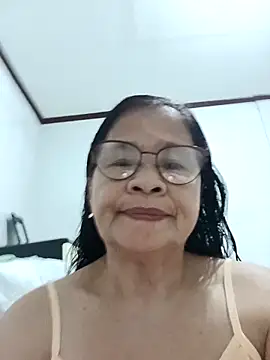 Snapshot of Sweet-Lita50 chatting on 02-14-26, 11:01 Sweet-Lita50 online show from 02-14-26, 11:01