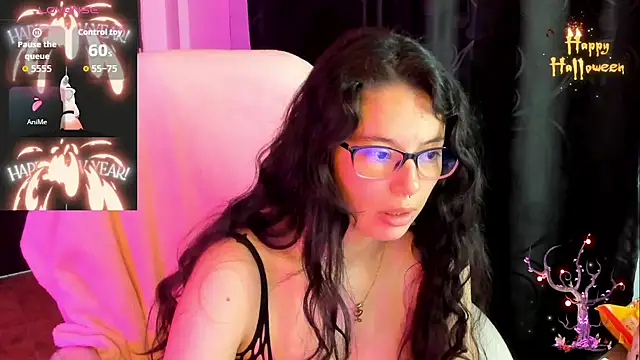 Snapshot of Samantha_blow chatting on 10-16-25, 04:24 Samantha blow online show from 10-16-25, 04:24