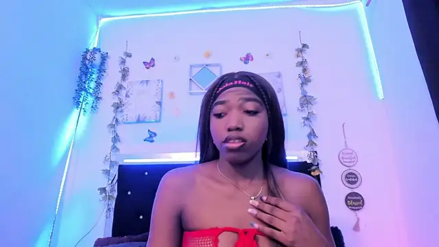 Snapshot of AkariRosetti chatting on 09-13-25, 01:22 AkariRosetti online show from 09-13-25, 01:22