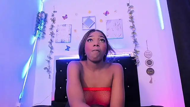 Snapshot of AkariRosetti chatting on 10-06-25, 07:33 AkariRosetti online show from 10-06-25, 07:33