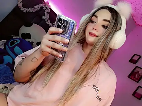 kattie Sweet  online show from 10-24-25, 10:50