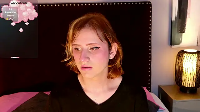 seraphine star online show from 04-25-26, 12:24