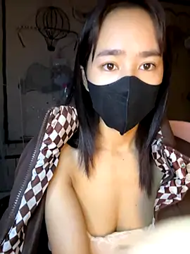 TiNa 04 online show from 11-18-25, 11:37