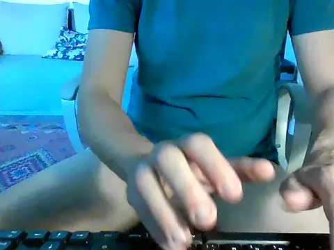 Snapshot of MrBig303 chatting on 07-28-26, 02:13 MrBig303 online show from 07-28-26, 02:13