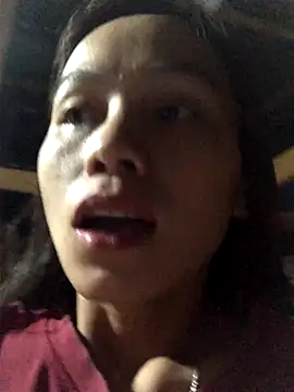 Snapshot of QuingLin chatting on 10-18-25, 05:14 QuingLin online show from 10-18-25, 05:14