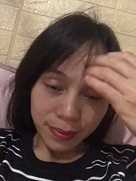 Snapshot of QuingLin chatting on 10-29-25, 01:57 QuingLin online show from 10-29-25, 01:57