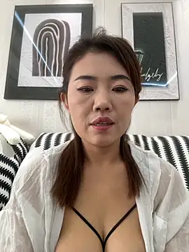 feifei 521 online show from 12-15-25, 12:59