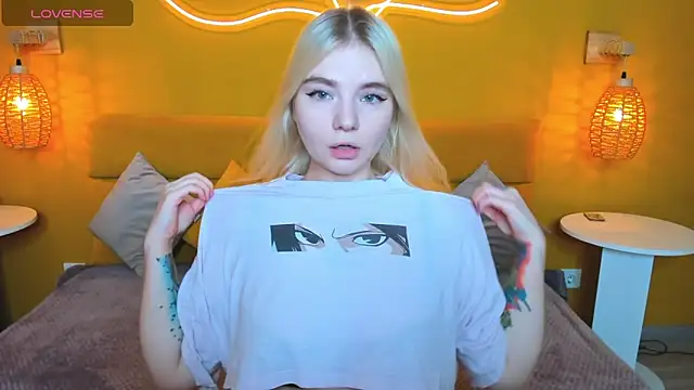 RuthBryant online show from 11-21-25, 12:32