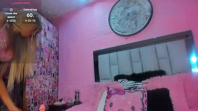 Nicole Rosales online show from 01-13-26, 06:46