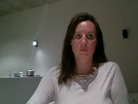 ALICAINWONDERLAND online show from 09-27-25, 06:57