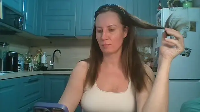 ALICAINWONDERLAND online show from 04-04-26, 06:16