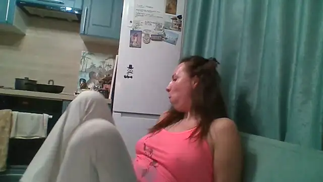 ALICAINWONDERLAND online show from 04-18-26, 07:58