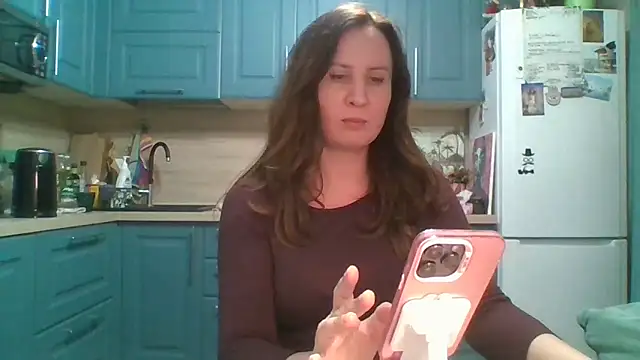 ALICAINWONDERLAND online show from 04-19-26, 05:34