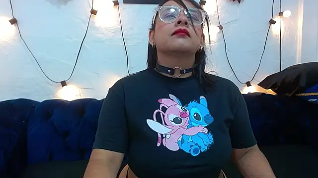 Snapshot of Naia69 chatting on 11-22-25, 11:42 Naia69 online show from 11-22-25, 11:42