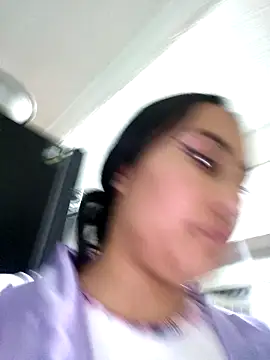 Venus Rivers online show from 09-27-25, 05:01