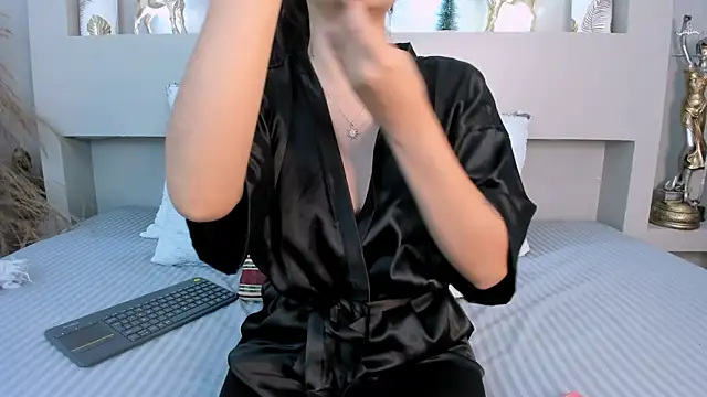 MeryCoors online show from 12-04-25, 01:31