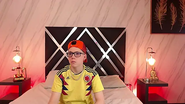 SpencerMontgomery online show from 10-11-25, 08:29