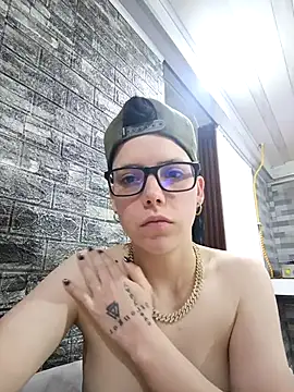 SpencerMontgomery online show from 10-13-25, 04:45