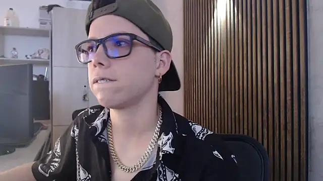 SpencerMontgomery online show from 11-16-25, 04:34