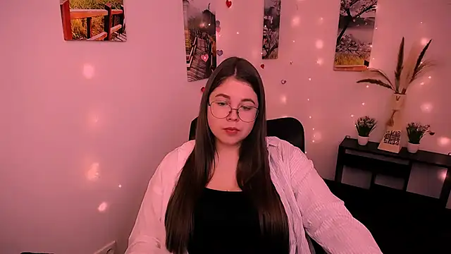 Snapshot of _Lovely_Mary chatting on 09-18-25, 07:10  Lovely Mary online show from 09-18-25, 07:10