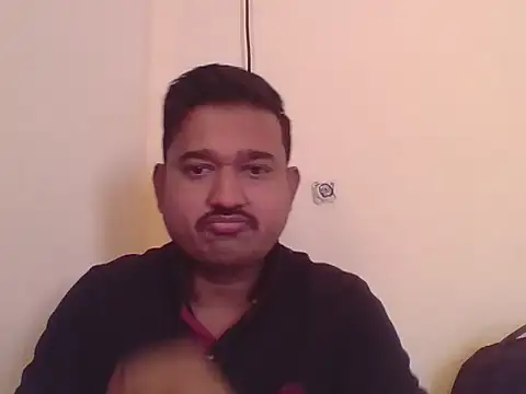 Snapshot of VadodaraBBC chatting on 11-29-25, 09:12 VadodaraBBC online show from 11-29-25, 09:12