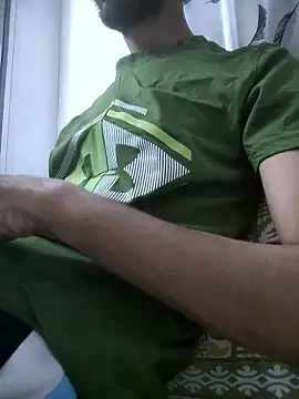 Snapshot of fckboy987 chatting on 01-08-26, 04:53 fckboy987 online show from 01-08-26, 04:53