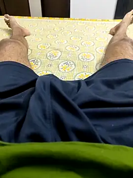 Snapshot of fckboy987 chatting on 01-14-26, 04:56 fckboy987 online show from 01-14-26, 04:56