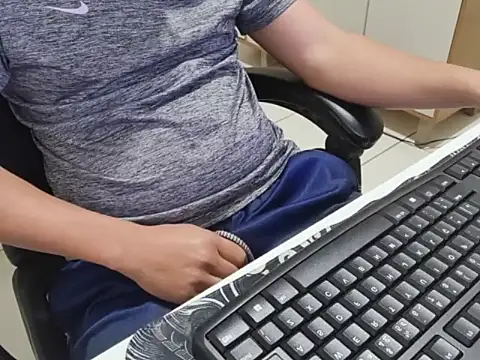 Carloskasado online show from 07-22-26, 10:23